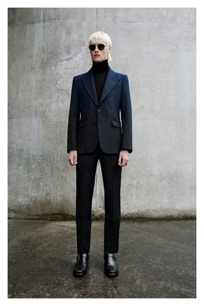 Look 43